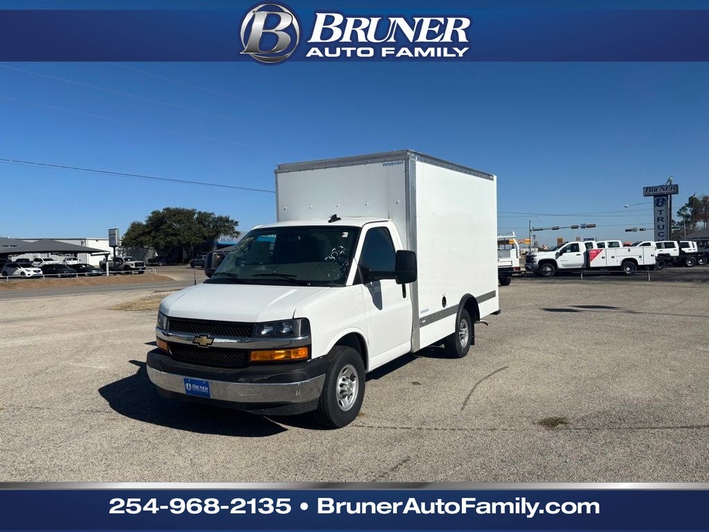 2025 Chevrolet Express Cutaway 3500
