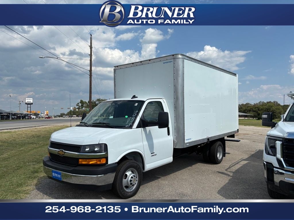 2025 Chevrolet Express Cutaway 4500