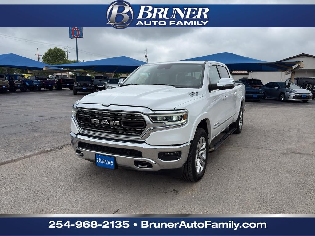 2024 RAM 1500 Limited Crew Cab 4x4 5'7" Box in Off-White — front three-quarter view