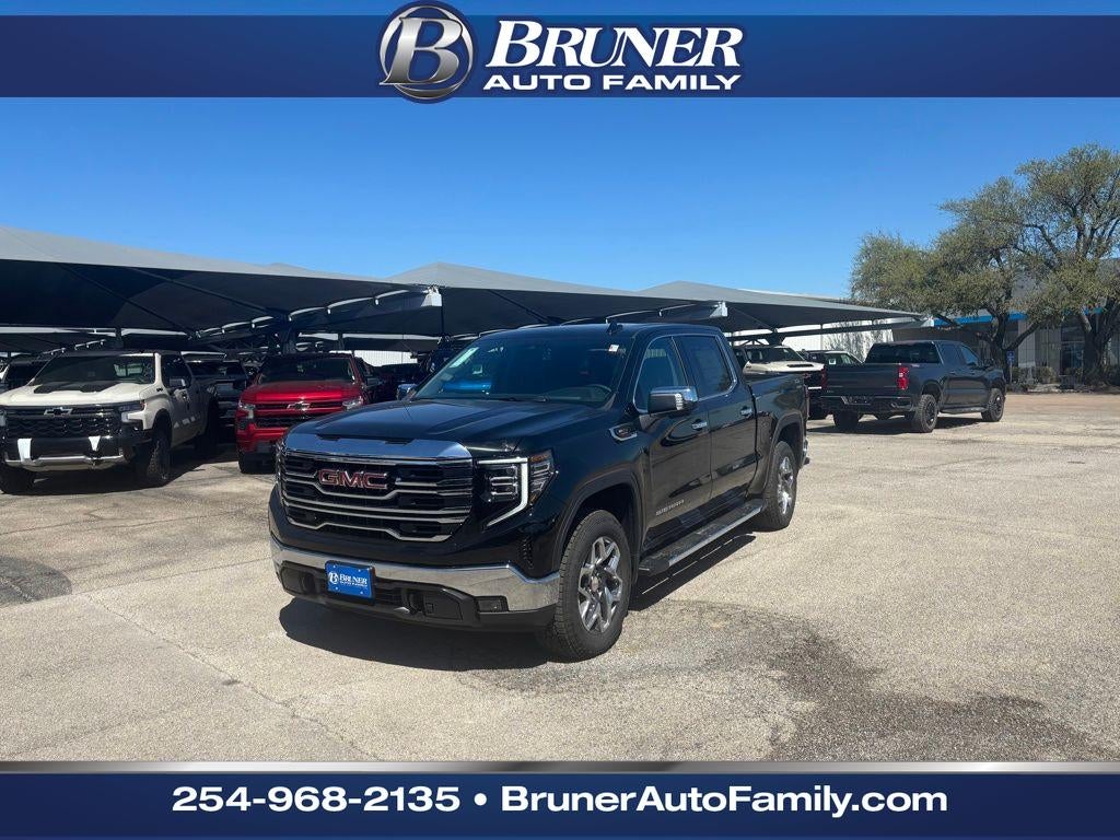 2026 GMC Sierra 1500 SLT in Onyx Black — front three-quarter view